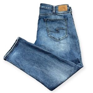Silver Eddie Medium Wash Tapered Leg Jeans W42/L32